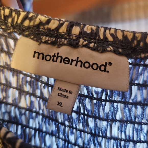 Motherhood Blue & White Dress - Picture 6 of 6